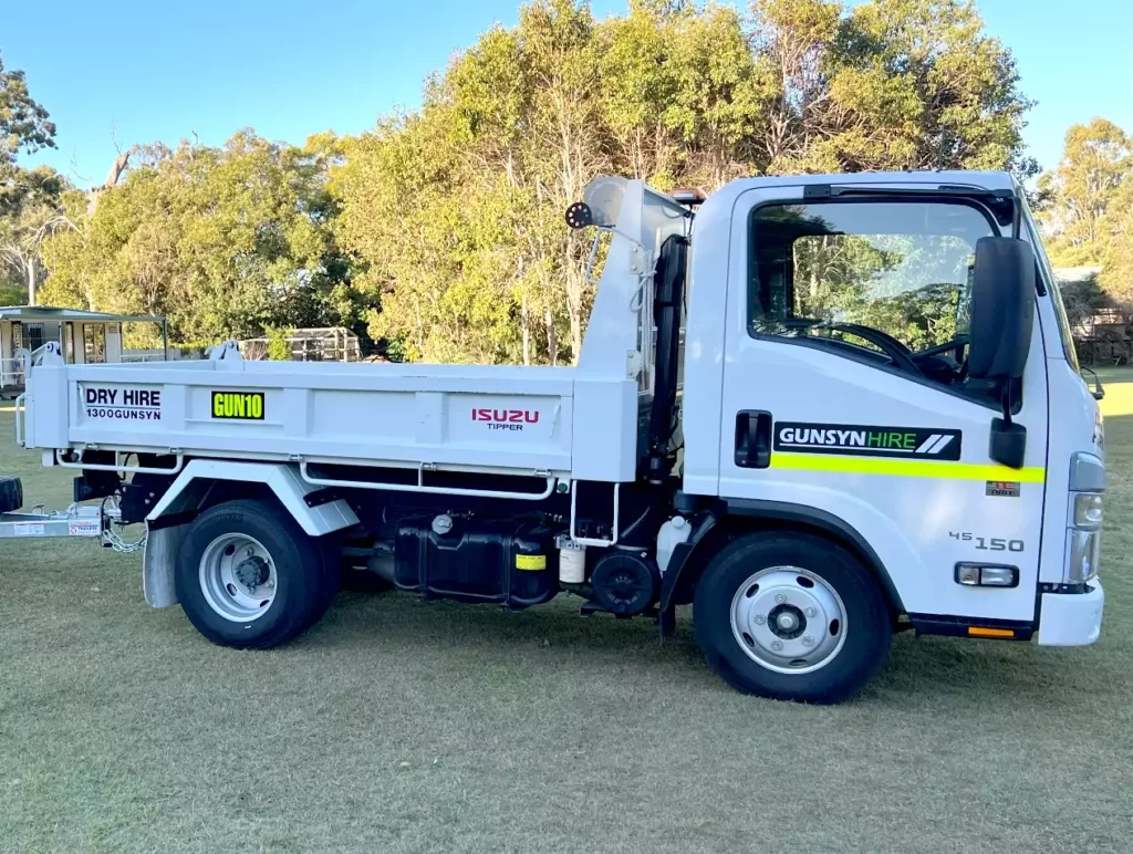 The size and type of tipper truck for hire